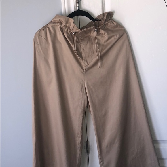 Zara paper bag pants - Picture 3 of 6